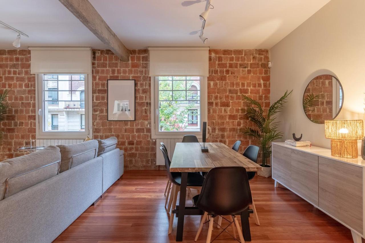 Gran Apartamento Con Estilo En El Centro De Bilbao Exterior photo
